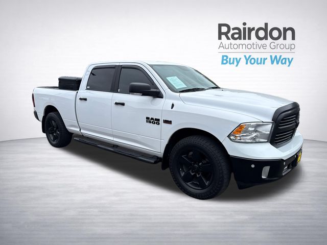 Bright White Clearcoat 2017 RAM 1500 Big Horn Crew Cab 4WD Pickup Truck Four-Wheel Drive 8-Speed Automatic