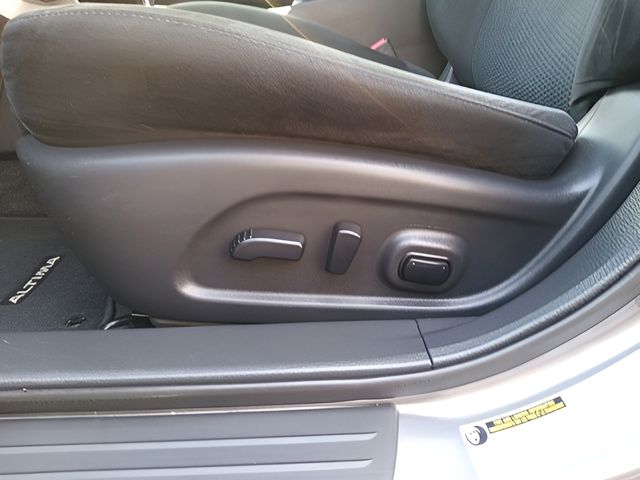 Used 2015 Nissan Altima Sedan