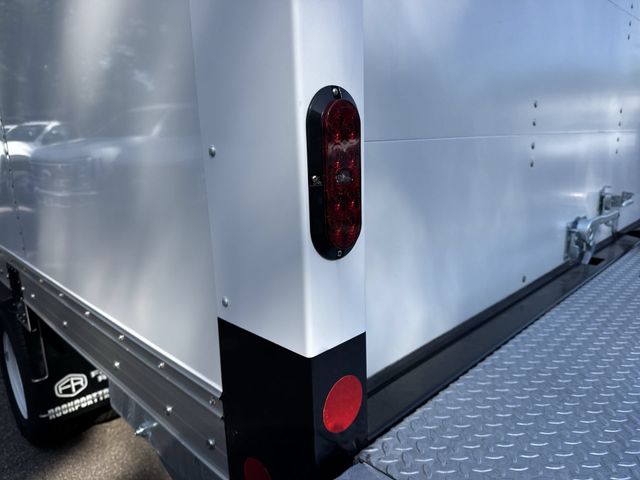 New 2027 White Ford 16FT BOX/LIFTGATE image 15