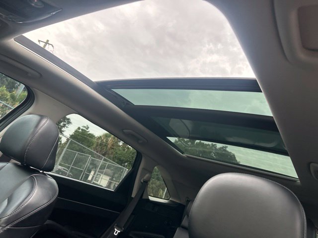 Used 2021 Gray Kia S image 18