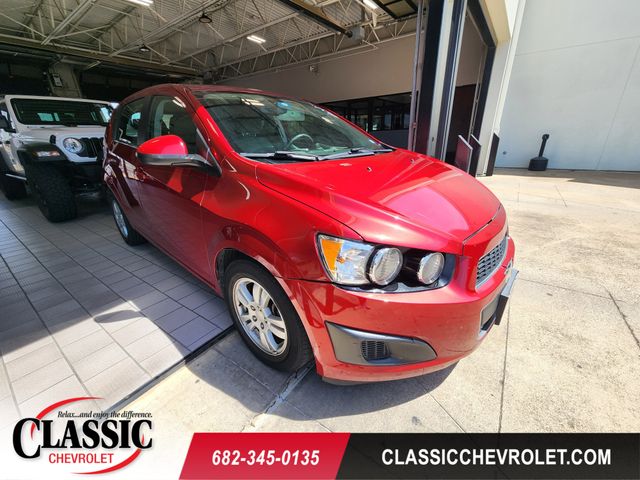 2015 Chevrolet Sonic LT Hatchback FWD