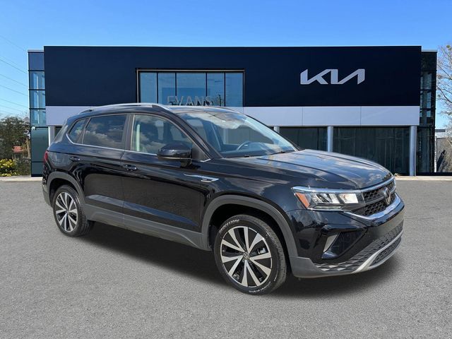 2023 Volkswagen Taos SE