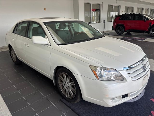 2007 Toyota Avalon XL White at Emmons Autoplex
