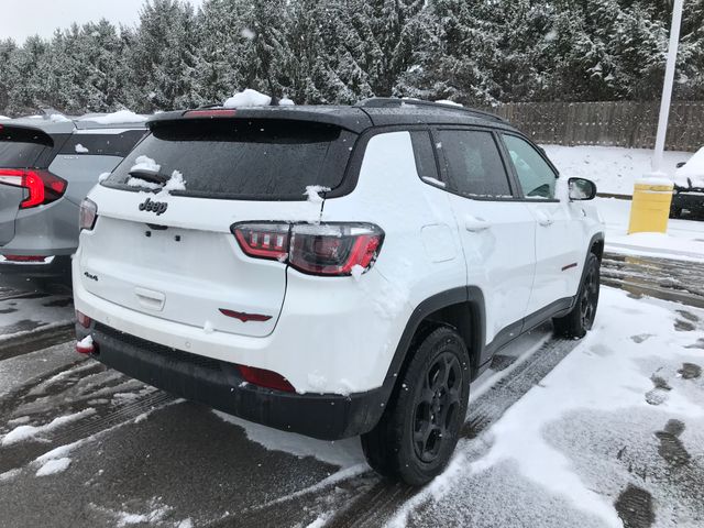 2023 Jeep Compass Trailhawk 2