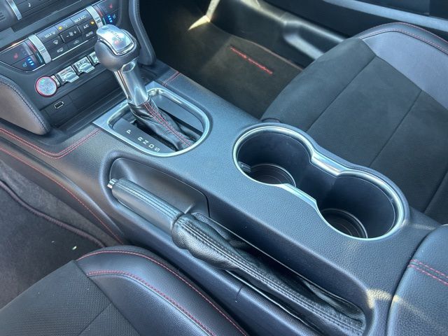 2019 Ford Mustang GT Premium - Photo 23