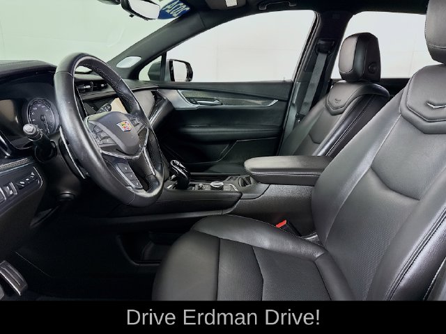 Used 2024 Cadillac XT5 SUV