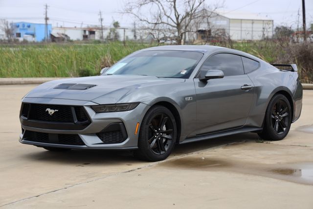 2025 Ford Mustang GT - 2
