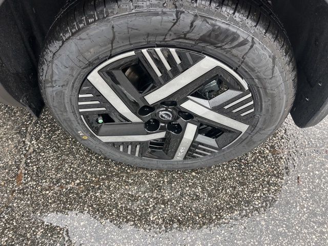 New 2026 Brown Nissan SV image 31