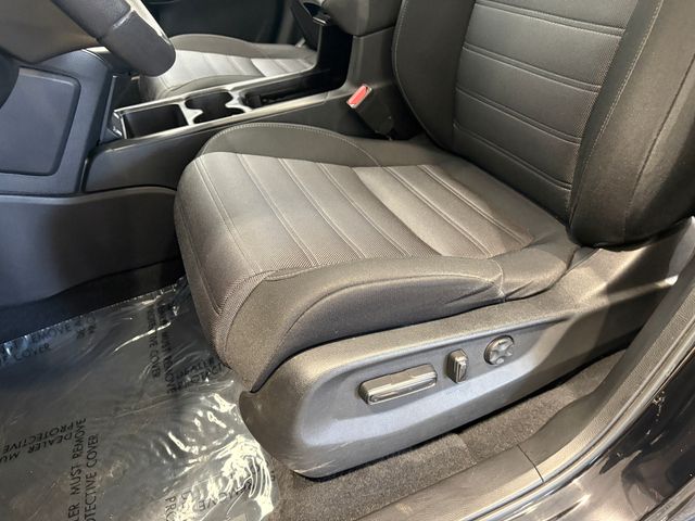 Used 2022  Honda EX image 8