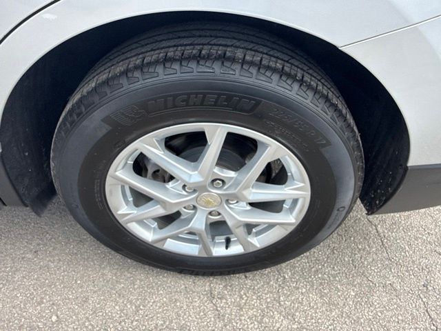 2022 Chevrolet Equinox - $18,988