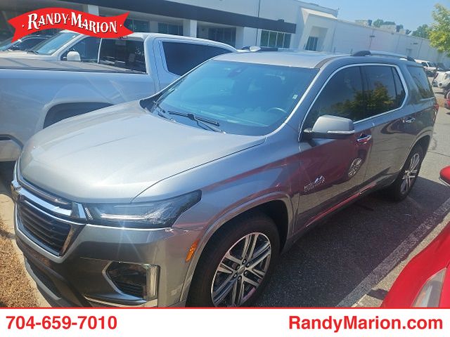 Sterling Gray Metallic 2023 Chevrolet Traverse SUV / Crossover Front-Wheel Drive 9-Speed Automatic