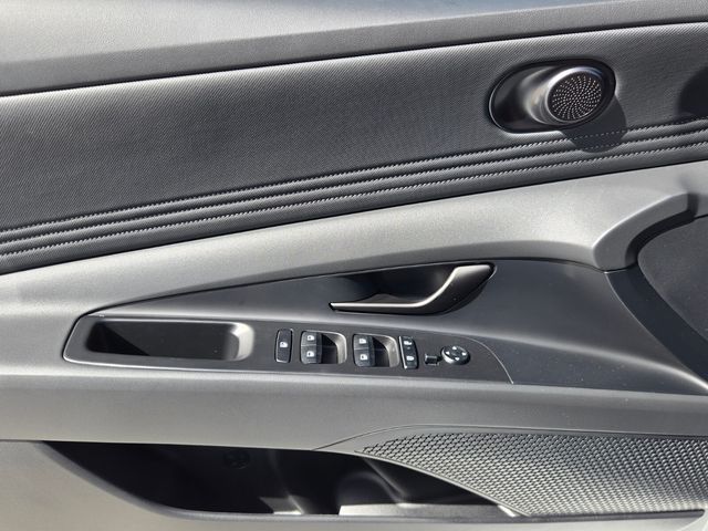 2026 Hyundai Elantra - $23,772