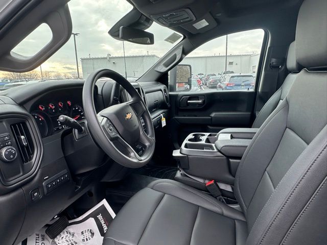 2024 Chevrolet Silverado 2500HD Work Truck photo