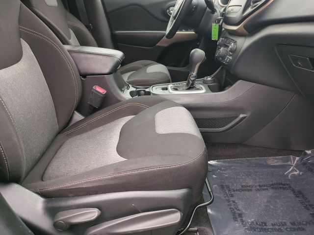 used 2017 Jeep Cherokee car, priced at $11,441