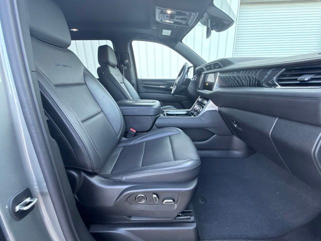 2023 GMC Yukon Denali:46747A
