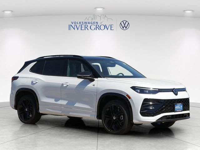 Opal White with Deep Black Roof 2026 Volkswagen Tiguan SUV / Crossover All-Wheel Drive 8-Speed Automatic