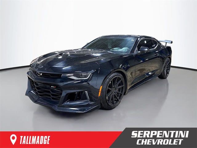Black 2018 Chevrolet Camaro ZL1 Coupe RWD Coupe Rear-Wheel Drive 6-Speed Manual