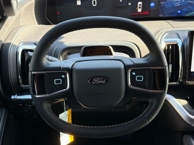 New 2026 White Ford Platinum image 14