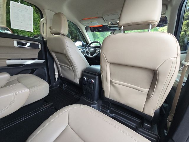 2022 Ford Explorer XLT:169313A