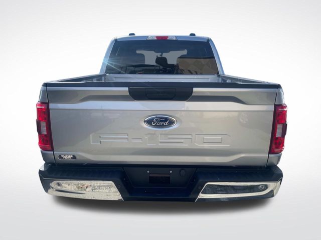 2023 Ford F-150 XLT 4