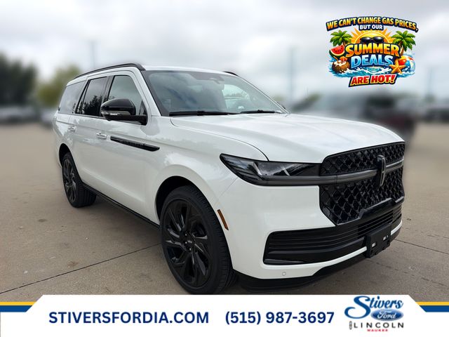 Pristine White Metallic Tri-Coat 2027 Lincoln Navigator SUV / Crossover Four-Wheel Drive Automatic