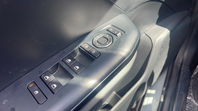 New 2026 Gray Kia LXS image 23