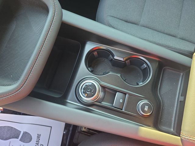 New 2026 Star White Metallic Tri-Coat Ford Active image 27