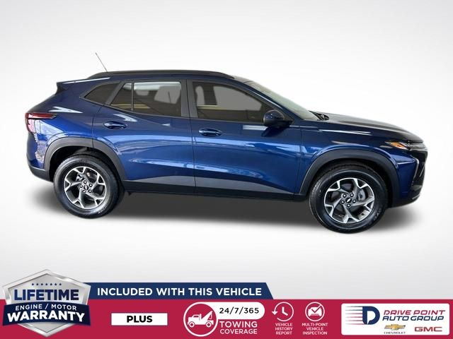 2024 Chevrolet Trax LT - Image 2