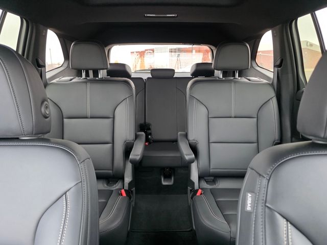 2024 GMC Acadia AWD Elevation