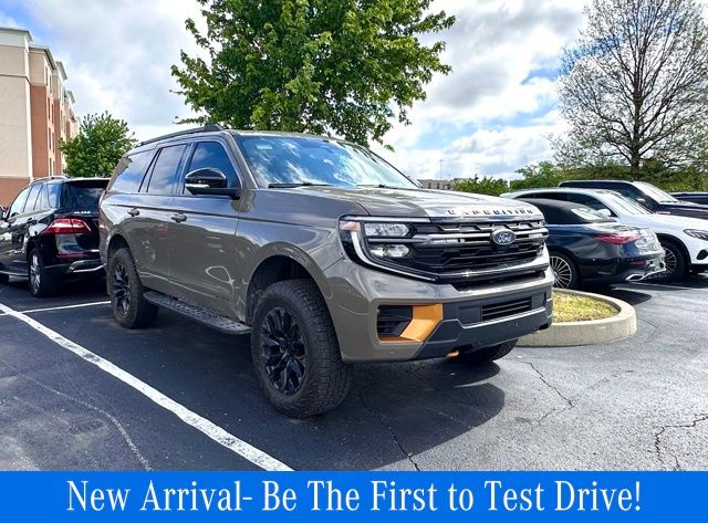 Gray 2026 Ford Expedition Tremor 4WD SUV / Crossover Four-Wheel Drive Automatic