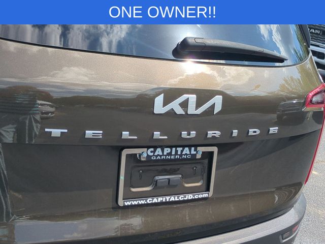 Used 2022 Green Kia EX image 43