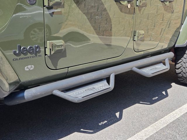 Used 2023 Green Jeep Willys image 14