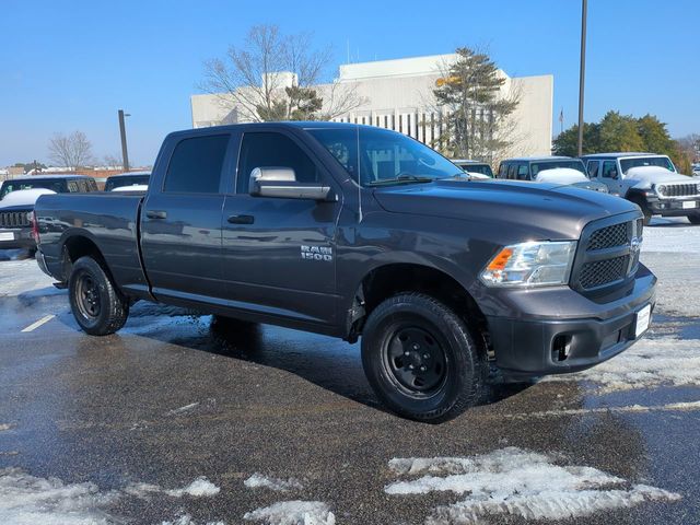 2016 RAM 1500 Tradesman Crew Cab 4WD