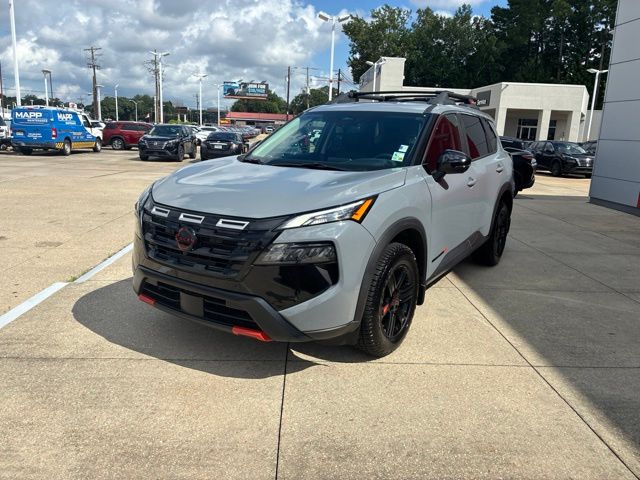 2025 Nissan Rogue Rock Creek - 2