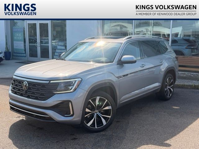 Silver Mist Metallic 2024 Volkswagen Atlas SUV / Crossover All-Wheel Drive 8-Speed Automatic