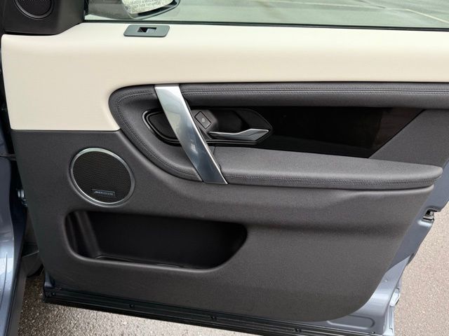 2022 Land Rover Discovery Sport