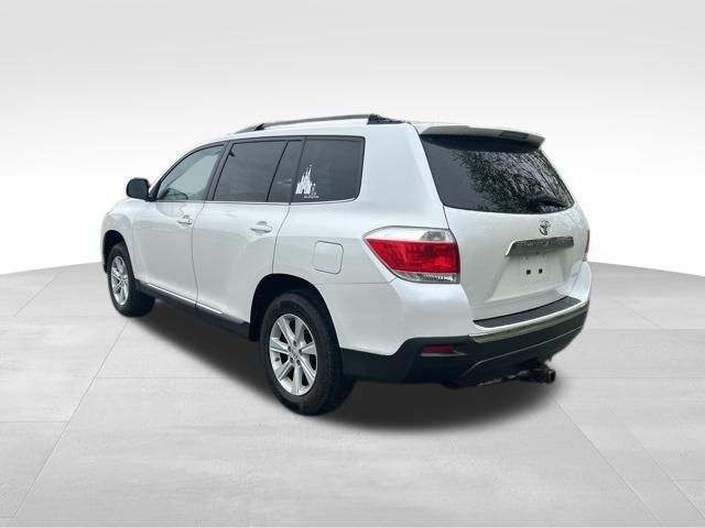 used 2013 Toyota Highlander car, priced at $11,109
