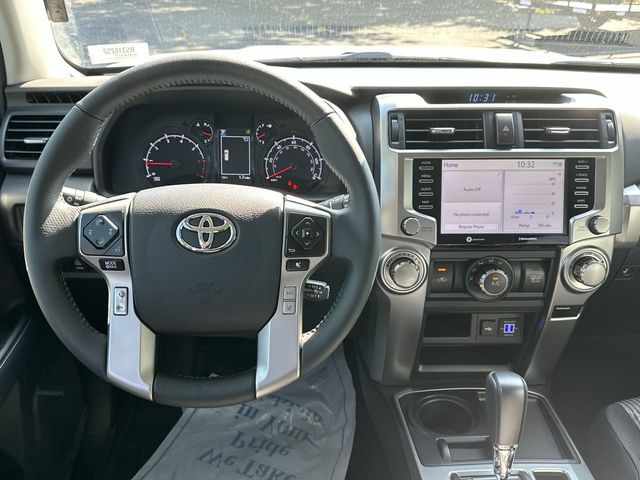 2024 Toyota 4Runner SR5 7