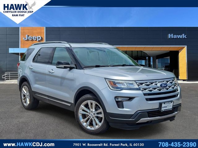 Ingot Silver Metallic 2018 Ford Explorer XLT AWD SUV / Crossover All-Wheel Drive 6-Speed Automatic
