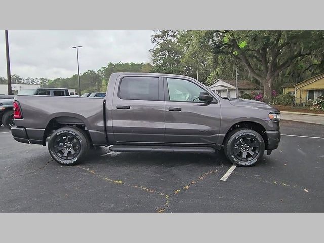 2026 Ram 1500 Express Crew Cab 4x4 5'7" Box