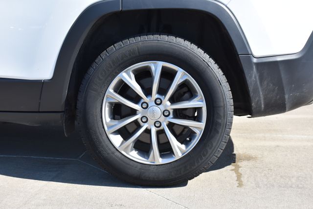 2021 Jeep Cherokee Latitude Lux - Photo 8
