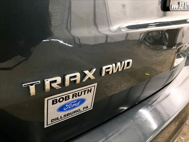 2021 Chevrolet Trax LT Gray at South Hills Kia