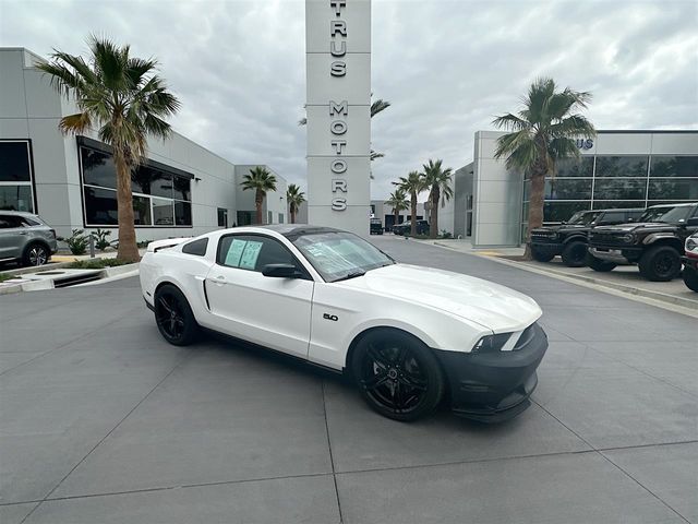 Performance White 2012 Ford Mustang Coupe Rear-Wheel Drive 6-Speed Manual