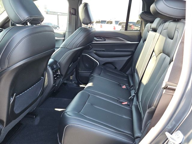 2026 Jeep Grand Cherokee Limited 4x4