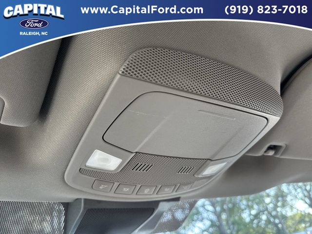 Used 2020 Silver Ford XLT image 32