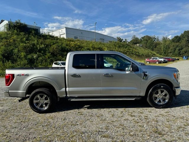 Used 2023 Silver Ford XLT image 9