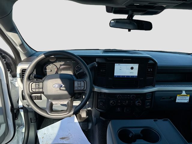2025 Ford F-250SD XL photo