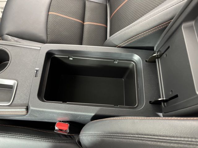 2022 Gun Metallic Nissan Altima 2.5 SR FWD Sedan