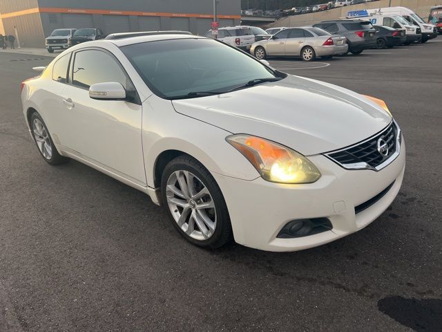 2011 Nissan Altima 3.5 SR 1