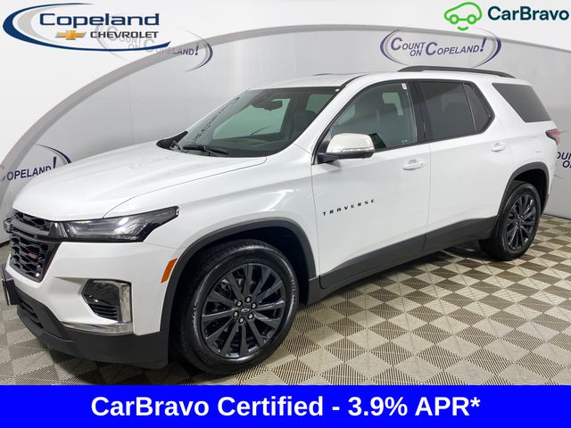 Summit White 2023 Chevrolet Traverse SUV / Crossover Four-Wheel Drive 9-Speed Automatic